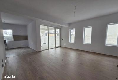 Casă cu 4 camere cu Teren 140 Mp în Central - 5
