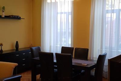 Apartament cu 4 camere decomandat în Neptun - 2