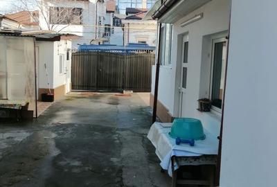 Casă cu 3 camere cu Teren 200 Mp în Central - 4