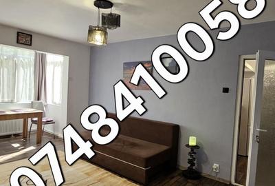 Apartament cu 3 camere decomandat în Palazu Mare - 4