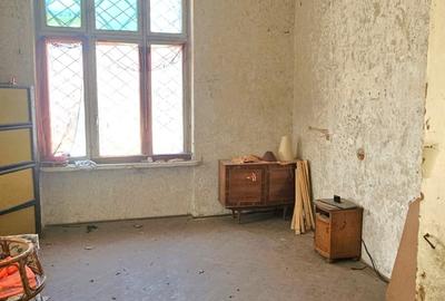 Casă cu 8 camere cu Canalizare în Cișmigiu - 4