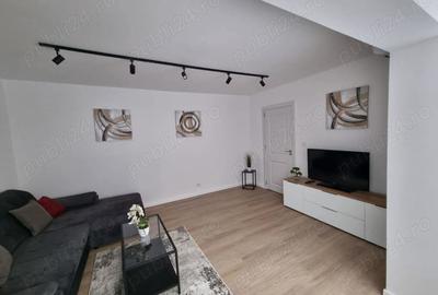 Inchiriez apartament 3 camere - 4
