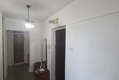 De vanzare - Apartament decomandat cu 2 camere Metrou Bucur Obor - 7