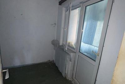 Apartament cu 2 camere semidecomandat în Micro 40 - 3