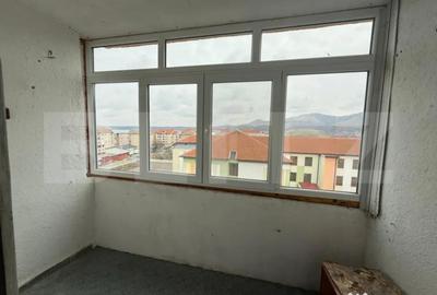 Apartament cu 2 camere decomandat în Cugir - 2