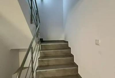 Casa individuala, gradina,  piscina, foisor, locuri de parcare - 14