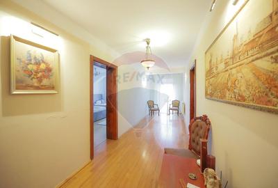 Hotel/Pensiune, de 438 mp, în Nufărul - 20