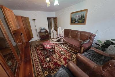 Apartament cu 3 camere decomandat în Central - 9