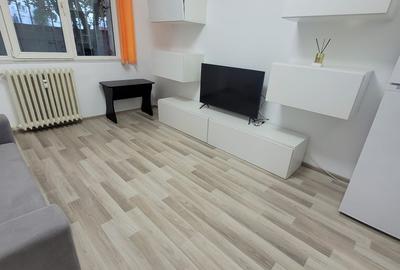 Garsonieră mobilată complet - Piața  CET - Liceul Dimitrie Leonida - 35.000 Euro Garsonieră mobilată complet - Piața  CET - Liceul Dimitrie Leonida - 35.000 Euro - 13