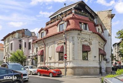Casă cu 10 camere cu Teren 171 Mp în Cișmigiu