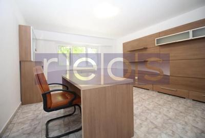 Apartament cu 3 camere decomandat în Decebal
