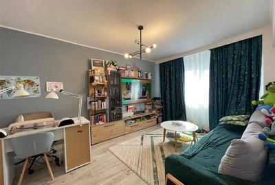 Apartament cu 2 camere decomandat, mobilat în Central
