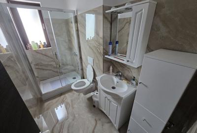 Gradina proprie. Mobilat si utilat complet. 2 Bai. Aproape de Eso. - 18