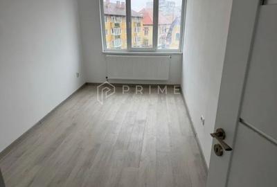 Apartament 2 camere, complet renovat – zonă centrală - 1