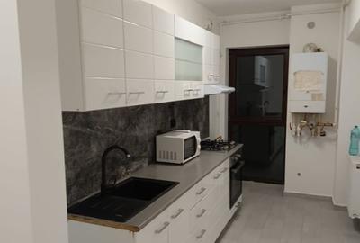 Apartament cu 2 camere decomandat, mobilat în Drumul Taberei
