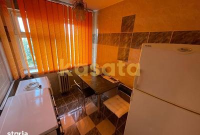 Apartament cu 2 camere, mobilat în Pajura - 10