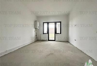 Casă cu 8 camere cu Canalizare în Lumina - 14