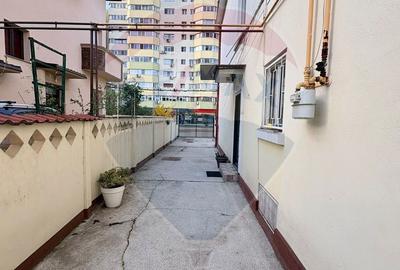 Casă cu 6 camere cu Teren 593.28 Mp în Pantelimon - 3