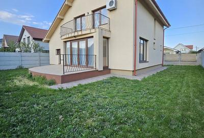 Casă cu 4 camere cu Teren 490 Mp în Central - 20