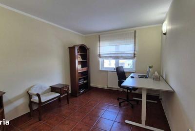 Apartament cu 3 camere decomandat în Tolstoi - 3