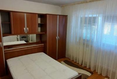 Apartament cu 3 camere decomandat, mobilat în Nerva Traian - 2