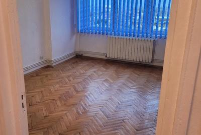 Apartament cu 2 camere decomandat în ITM - 1