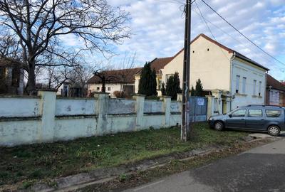 Casă cu 3 camere decomandat în Tileagd - 3