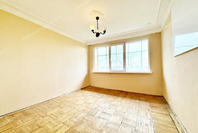 Apartament cu 3 camere semidecomandat în Micro 16 - 2