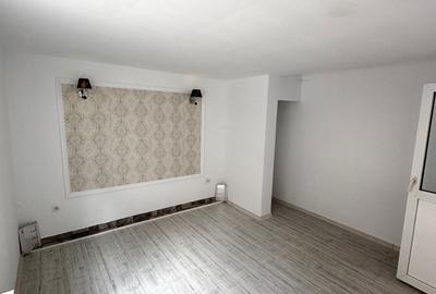 Casă individuală cu 6 camere cu Canalizare în Central - 4