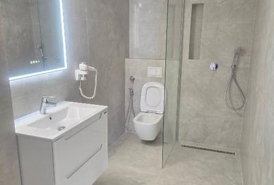 Apartament cu 2 camere decomandat în Tomis Nord - 10