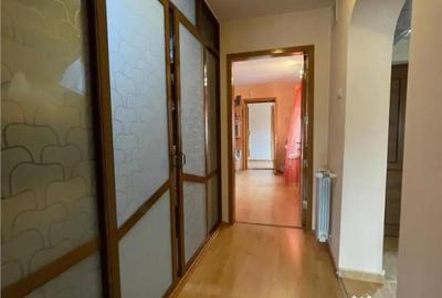 Casă cu 4 camere cu Teren 174 Mp în Central - 4