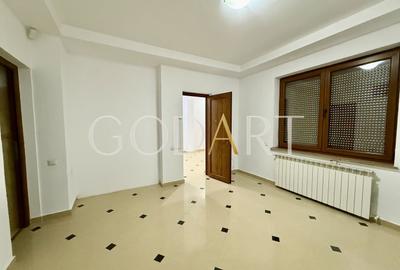 Casă individuală cu 5 camere cu Canalizare în Domenii - 4