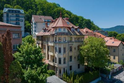 Apartament cu 5 camere decomandat, mobilat în Centrul Istoric