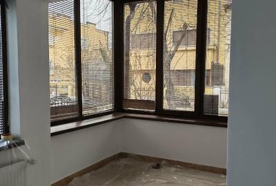 Apartament cu 3 camere decomandat în 13 Septembrie - 1