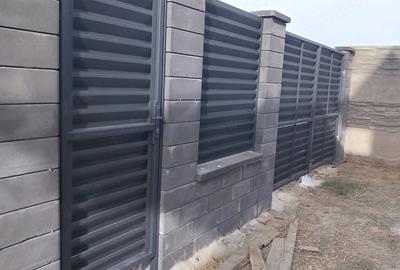 Casă cu 4 camere cu Teren 312 Mp în Central - 1