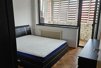 Apartament cu 2 camere decomandat în Văcăresti - 1