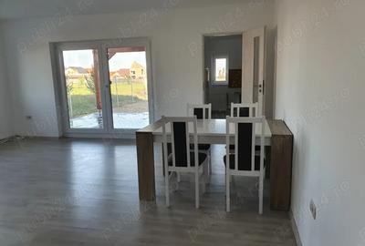Casă cu 6 camere cu Teren 350 Mp în Dumbrăvița