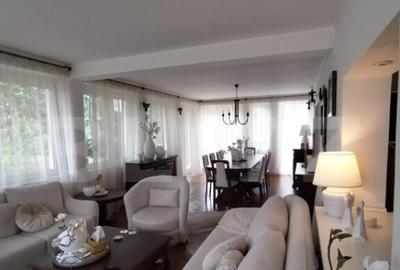 Casa individuala cu destina?ie comerciala after school, - 2