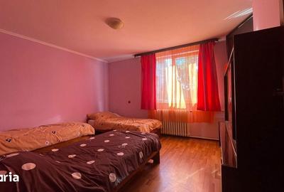 Casă cu 4 camere cu Teren 370 Mp în Central - 8