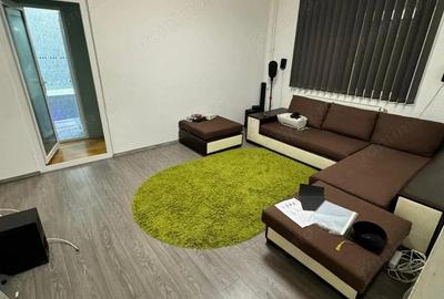 Apartament 2 camere de vanzare-zona CET - 10