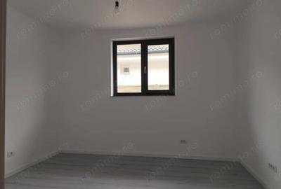 Casă cu 4 camere cu Teren 460 Mp în Nojorid - 10