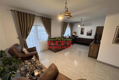 NOU! Vila cocheta, D P M, Zona Sc. de Politie - 2