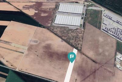 Teren intravilan agricol de vanzare pe A1 la km 23 - 8