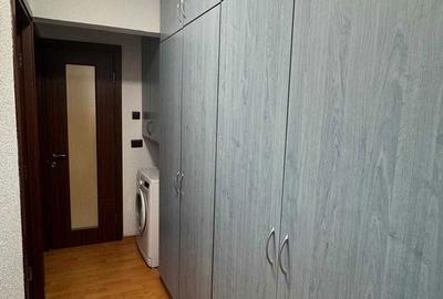 Apartament cu 3 camere semidecomandat în Central - 2