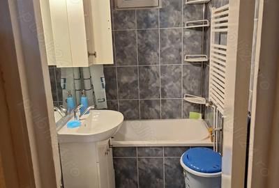 Inchiriez apartament 2 camere semidecomandate, etaj 8, zona Rahovei - 3