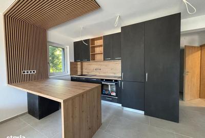Apartament cu 3 camere decomandat în Cristian - 4