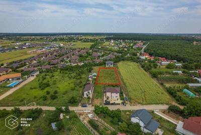 Teren de 1240 mp, în Balotești