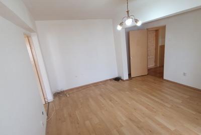 Apartament cu 2 camere semidecomandat în Central - 3