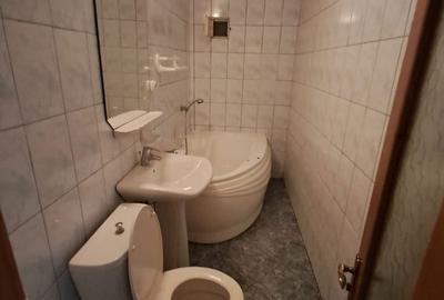Apartament cu 3 camere în Central - 6