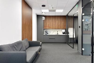 Spatiu comercial ultramodern P+4, Piata Victoriei - 27